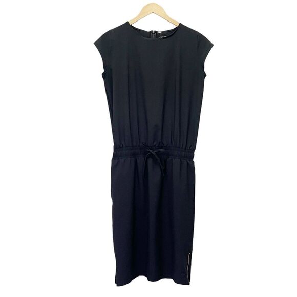 Albion Fit Going Places Cap Sleeve Athleisure Dress in Black Size ST Small Tall - Picture 2 of 14